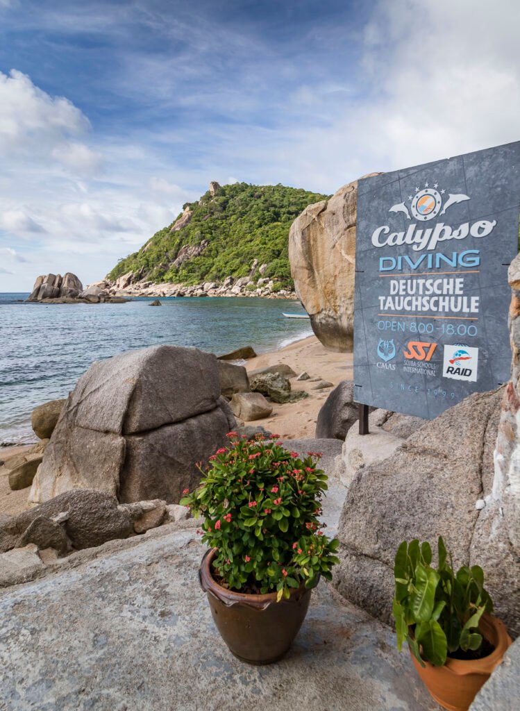 Cours de plongée SSI et CMAS en Allemand Français Anglais, Koh Tao Thaïlande